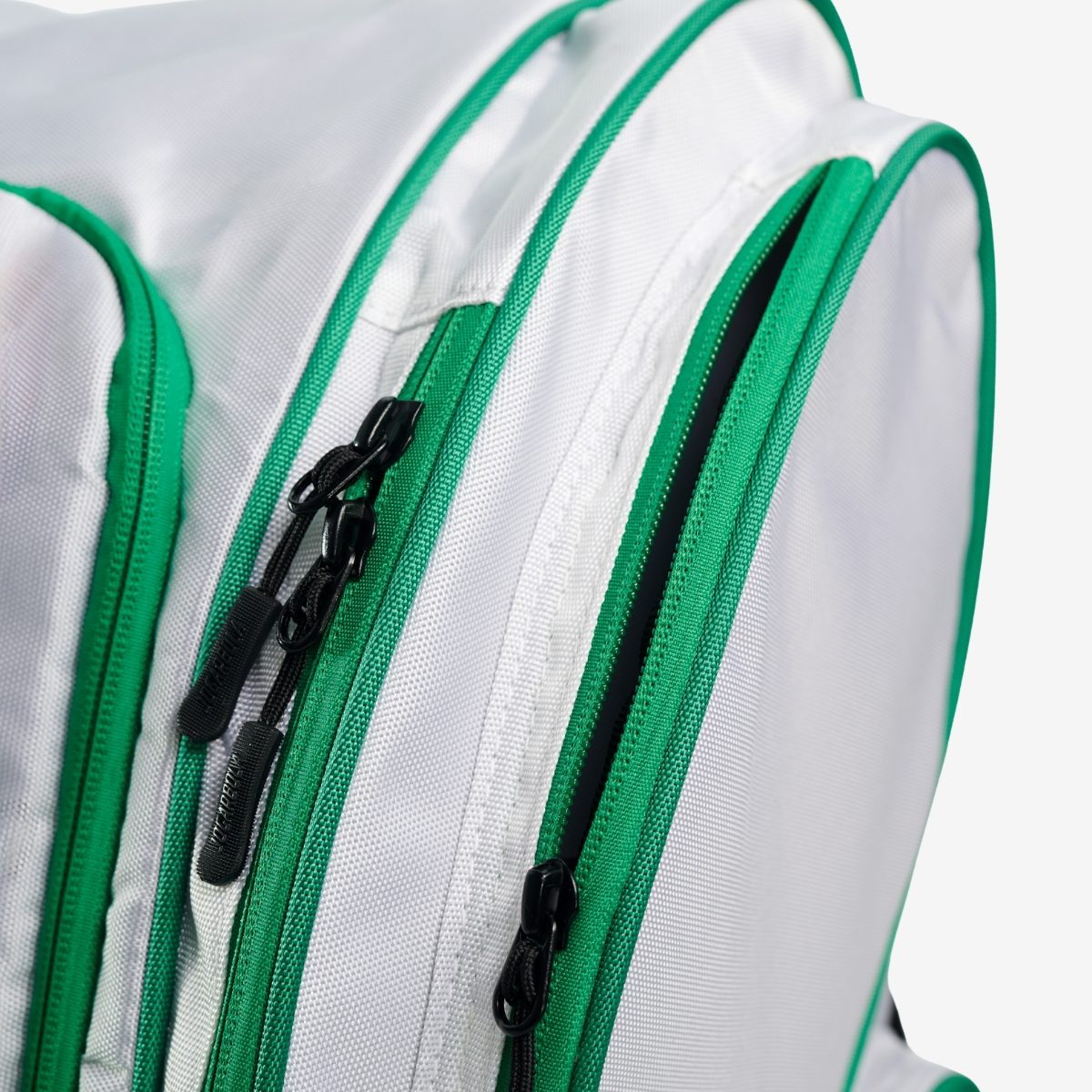 Balo thể thao Jogarbola KENZA V9 màu "Trắng" - Hàng Chính Hãng