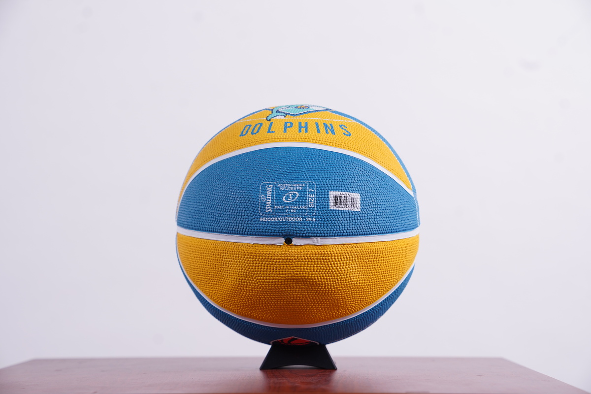 Bóng rổ Spalding VBA Team NhaTrang Dolphins Outdoor Size 7 84-471z - Hàng Chính Hãng