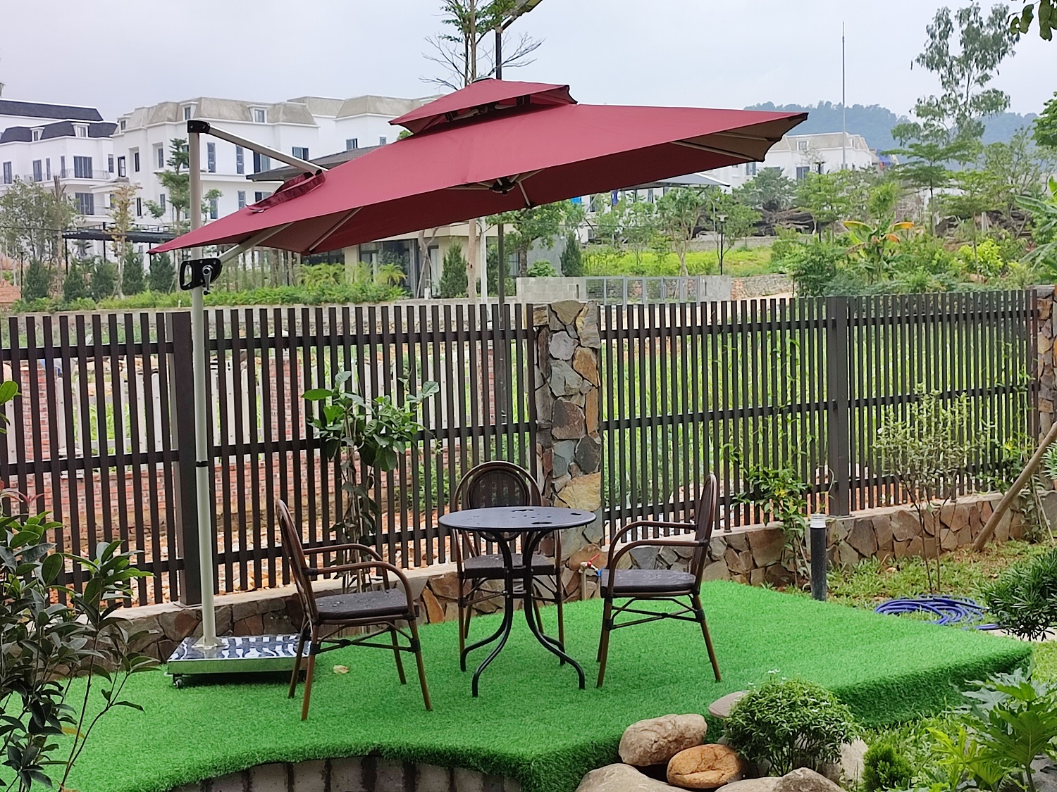 Ô Lệch Tâm Tròn 3m 8 Lan Nâng Hạ Tay Quay