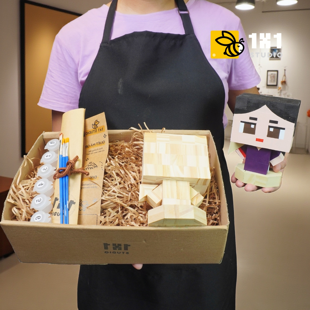 (DIY) Kit Tô Màu Mô Hình Thiếu Nữ Áo Dài Huế