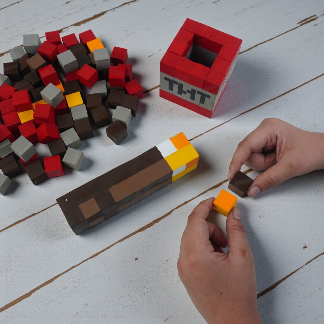 p3. Bộ Lắp Ghép Minecraft Đuốc Và Khối TNT (X5)