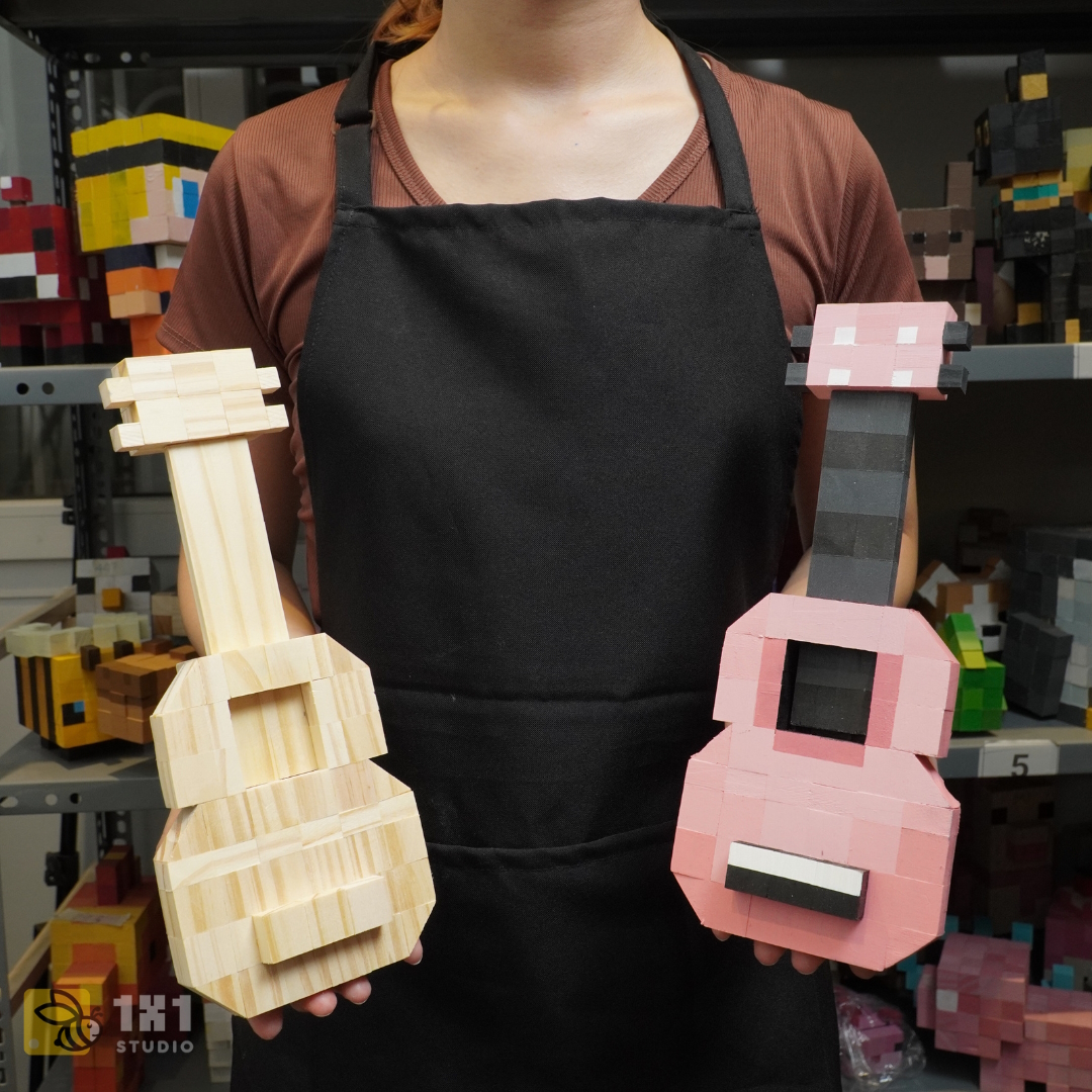 Mô Hình Gỗ Đàn Ukulele Hồng (size s)