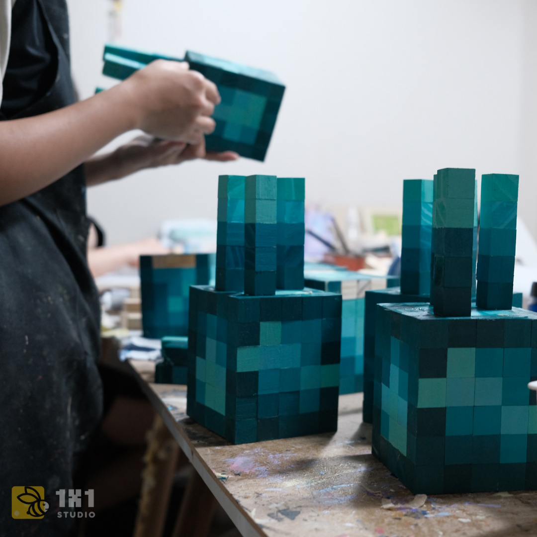 Mô Hình Gỗ Mực Tím (Art Toy)