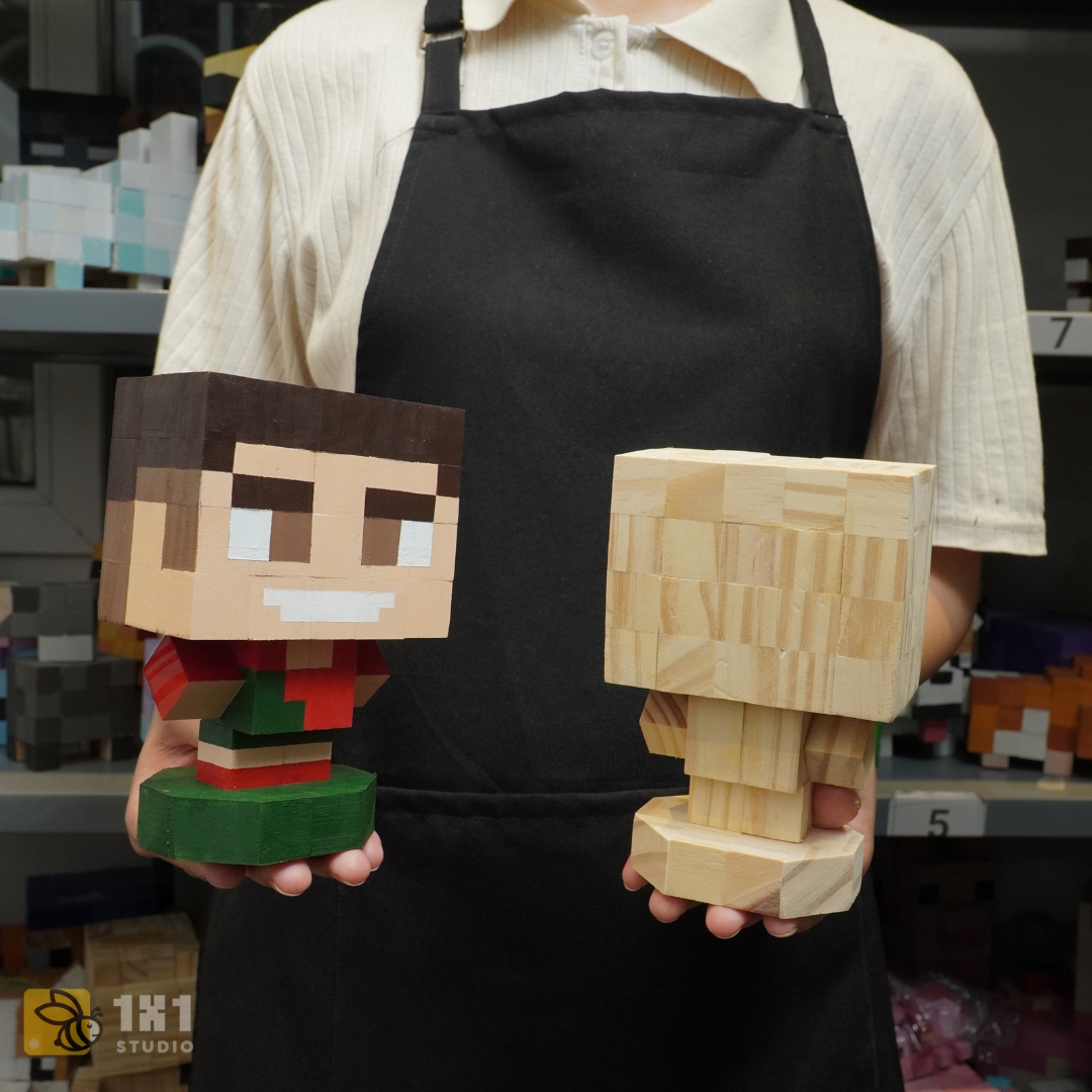 Mô Hình Gỗ CR7 (size s)