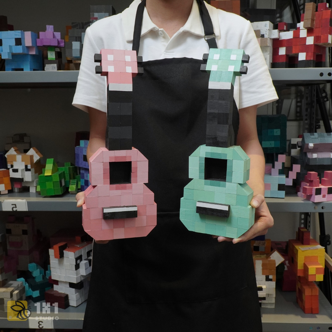 Mô Hình Gỗ Đàn Ukulele Xanh (Art Toy)