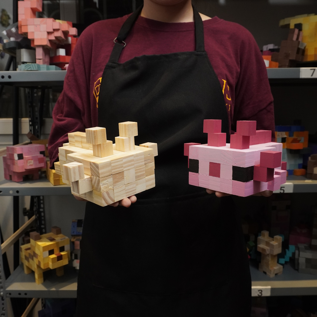 Mô Hình Gỗ Minecraft Axolotl Hồng size M (Bản Mới)