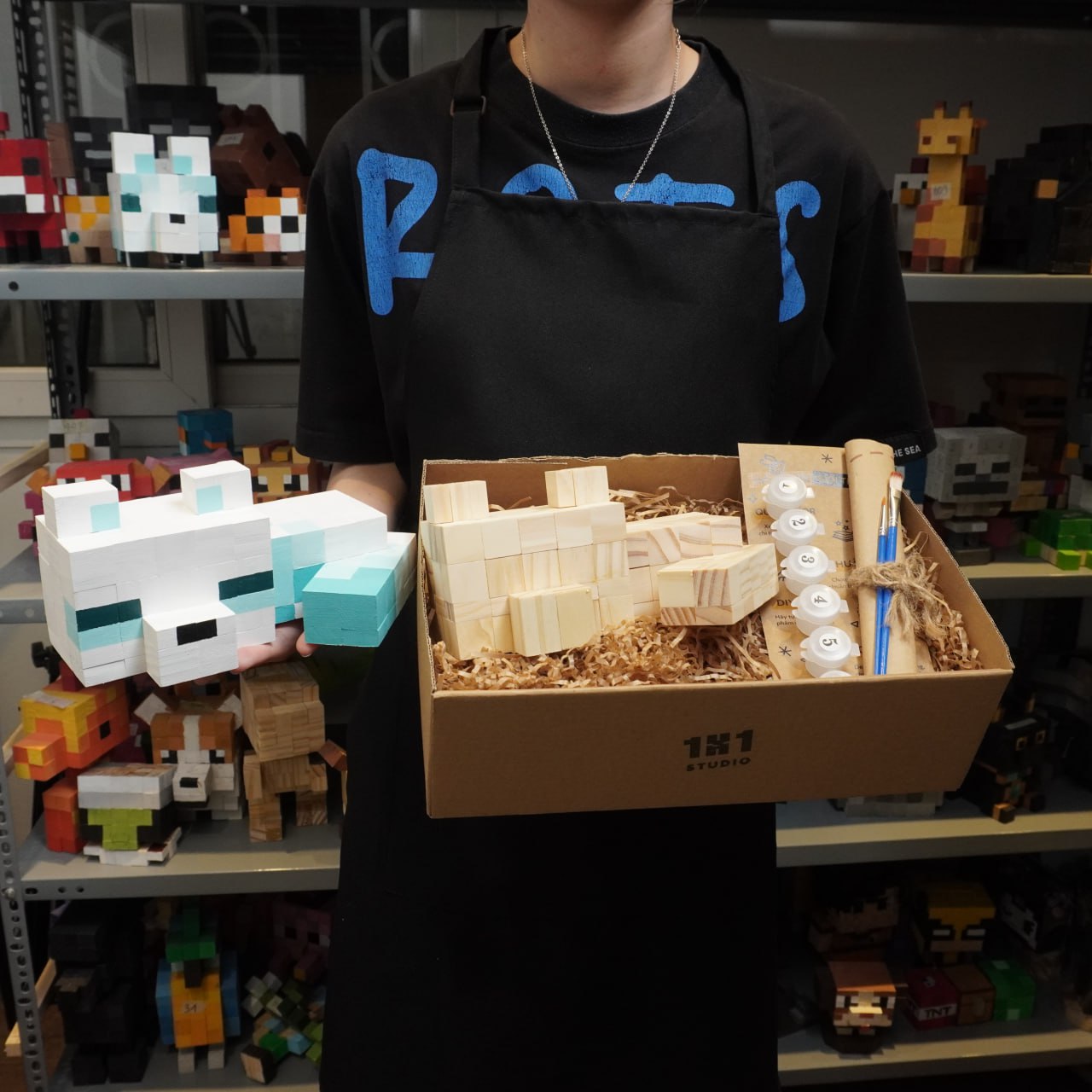 Mô Hình Gỗ Minecraft Cáo Tuyết (size M)