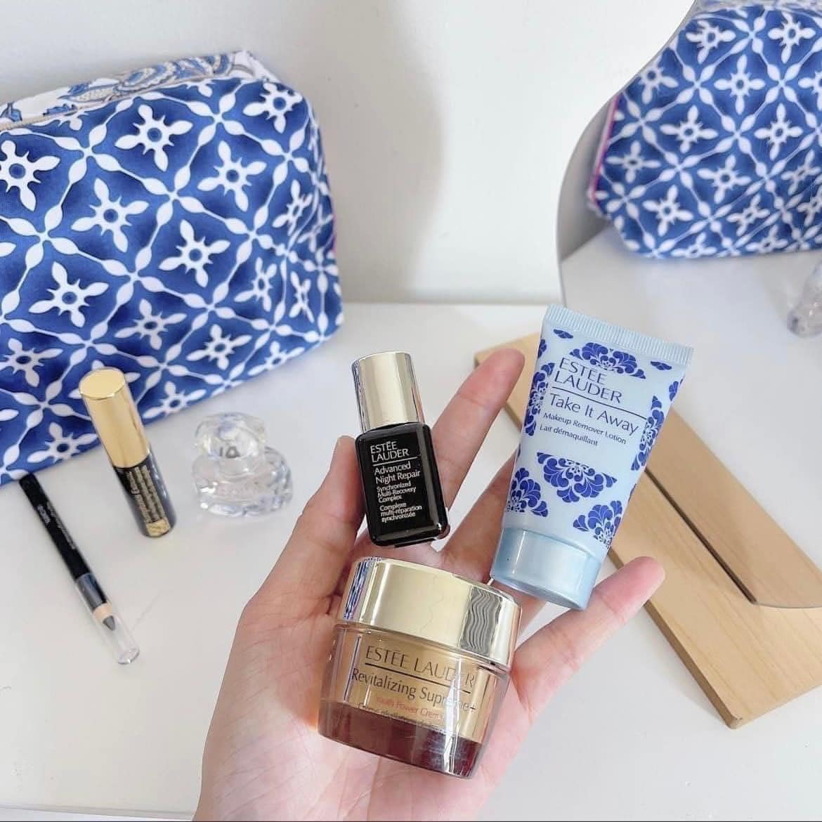 Sét esteelauder mini 6 món +1 túi vải xinh xắn