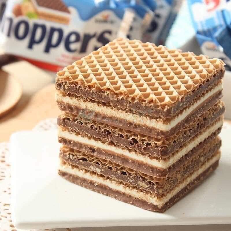 Bánh xốp Knoper Đức pack 8 cái