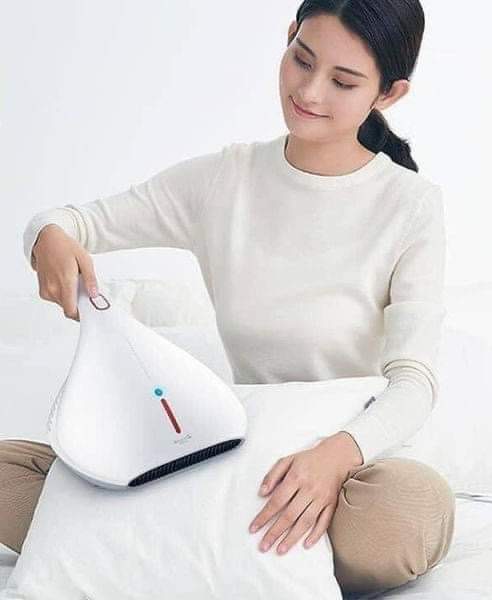 Máy hút bụi giường đệm CM800