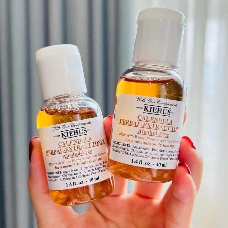 Toner hoa cúc Kiehl's