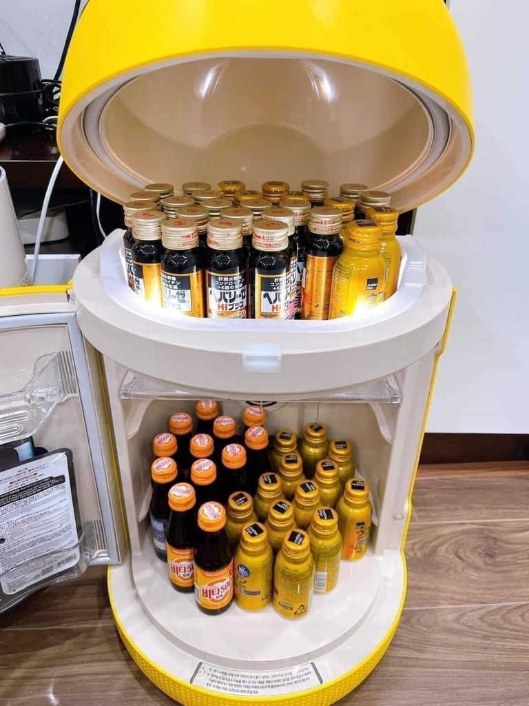 Nước Uống Tinh Chất Nghệ Matsukiyo Turmeric Lốc 6 Chai x 100ml