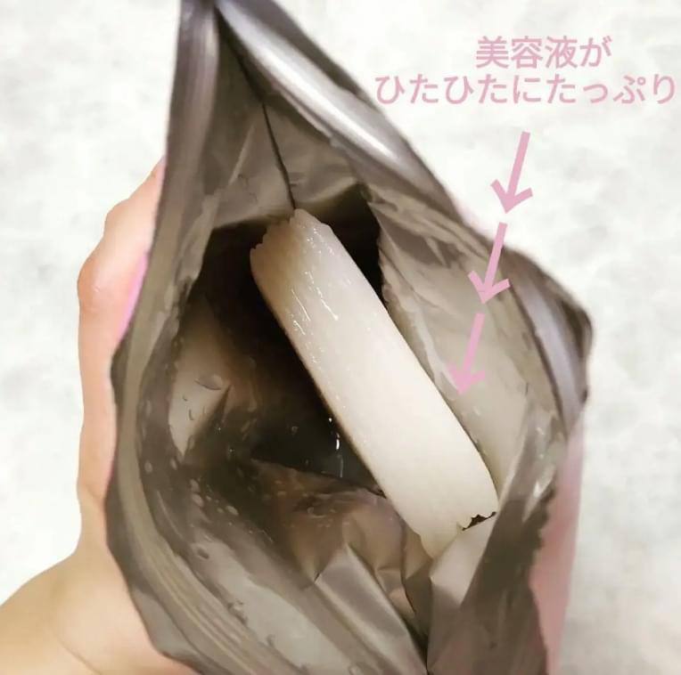 Mặt nạ Kose Clear Turn 8 Minutes màu xanh, hồng