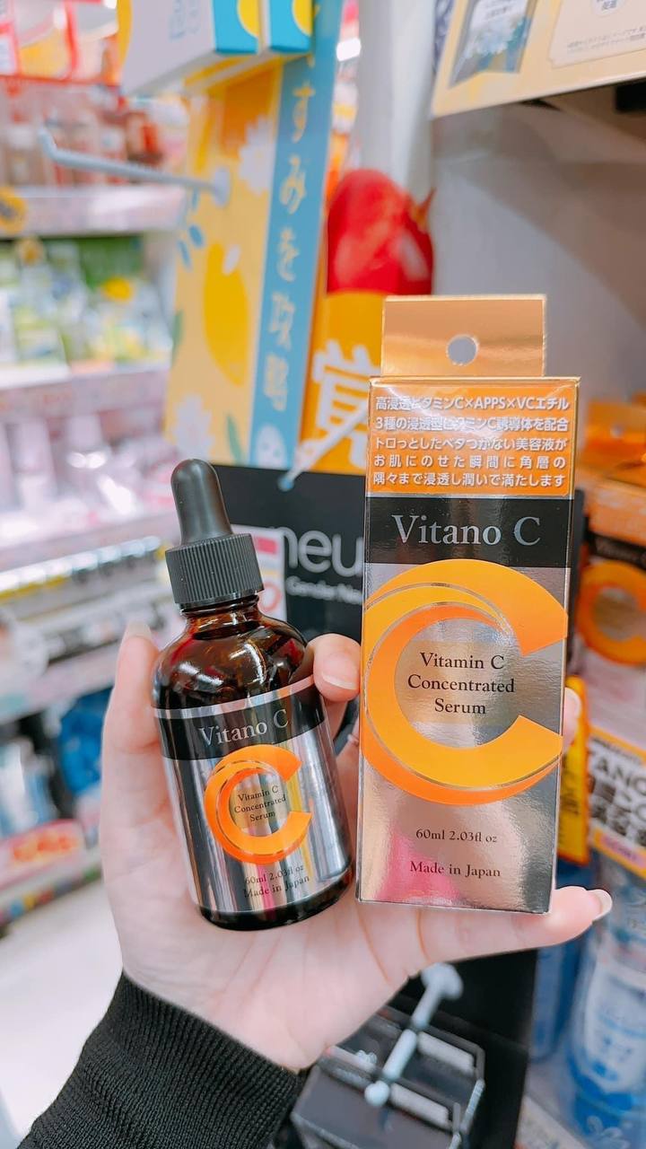 Serum vitamin C Vitano Nhật Bản