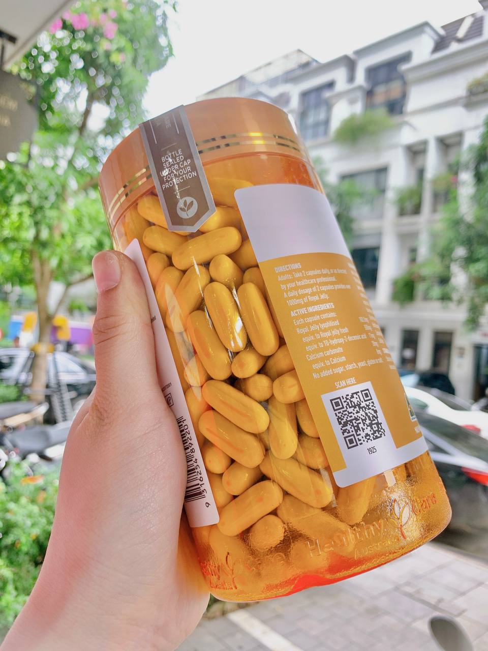 Sữa Ong Chúa Healthy Care Royal Jelly - Úc hộp 365v