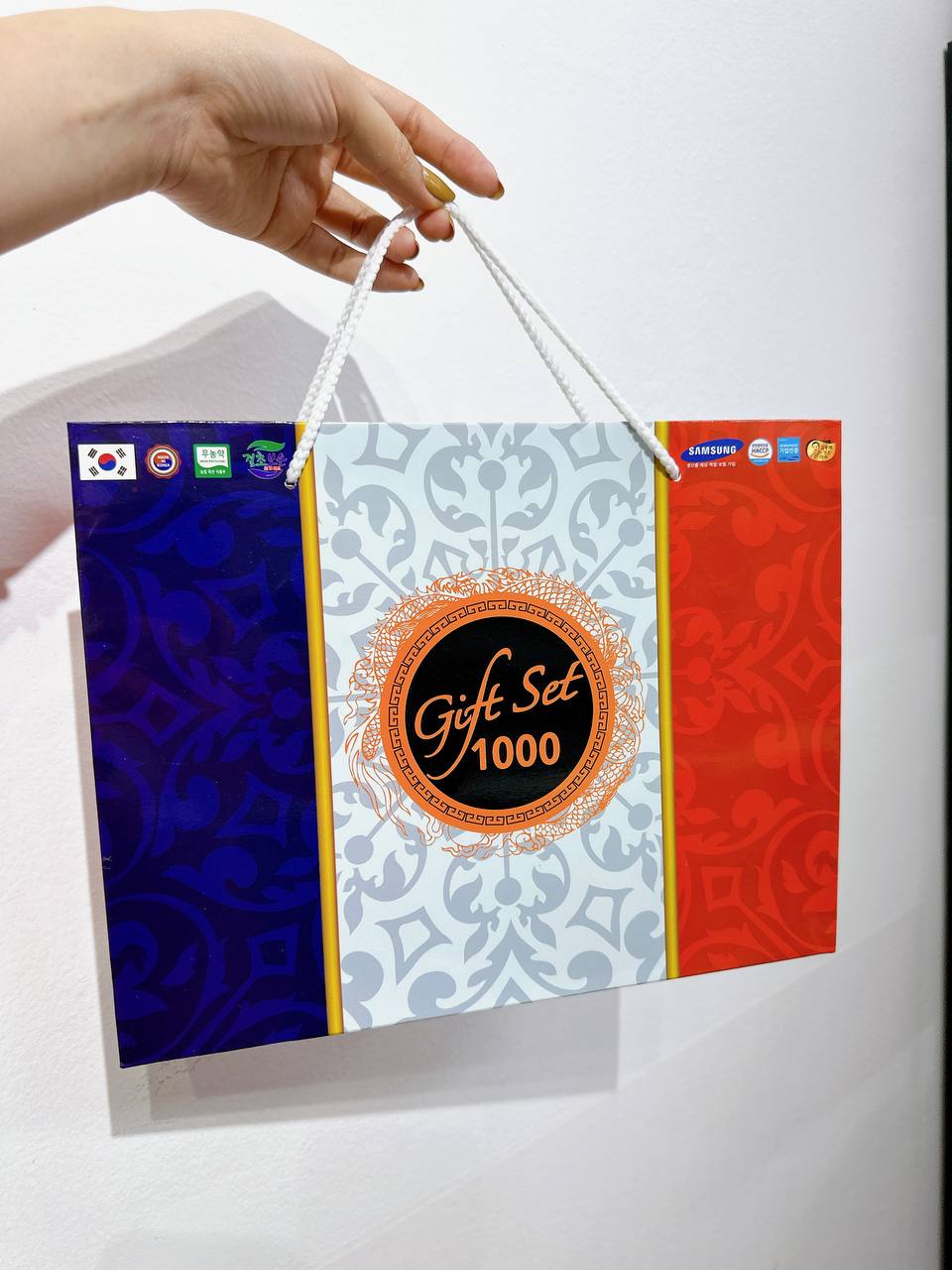 Táo đỏ Hàn quốc hộp 3 màu