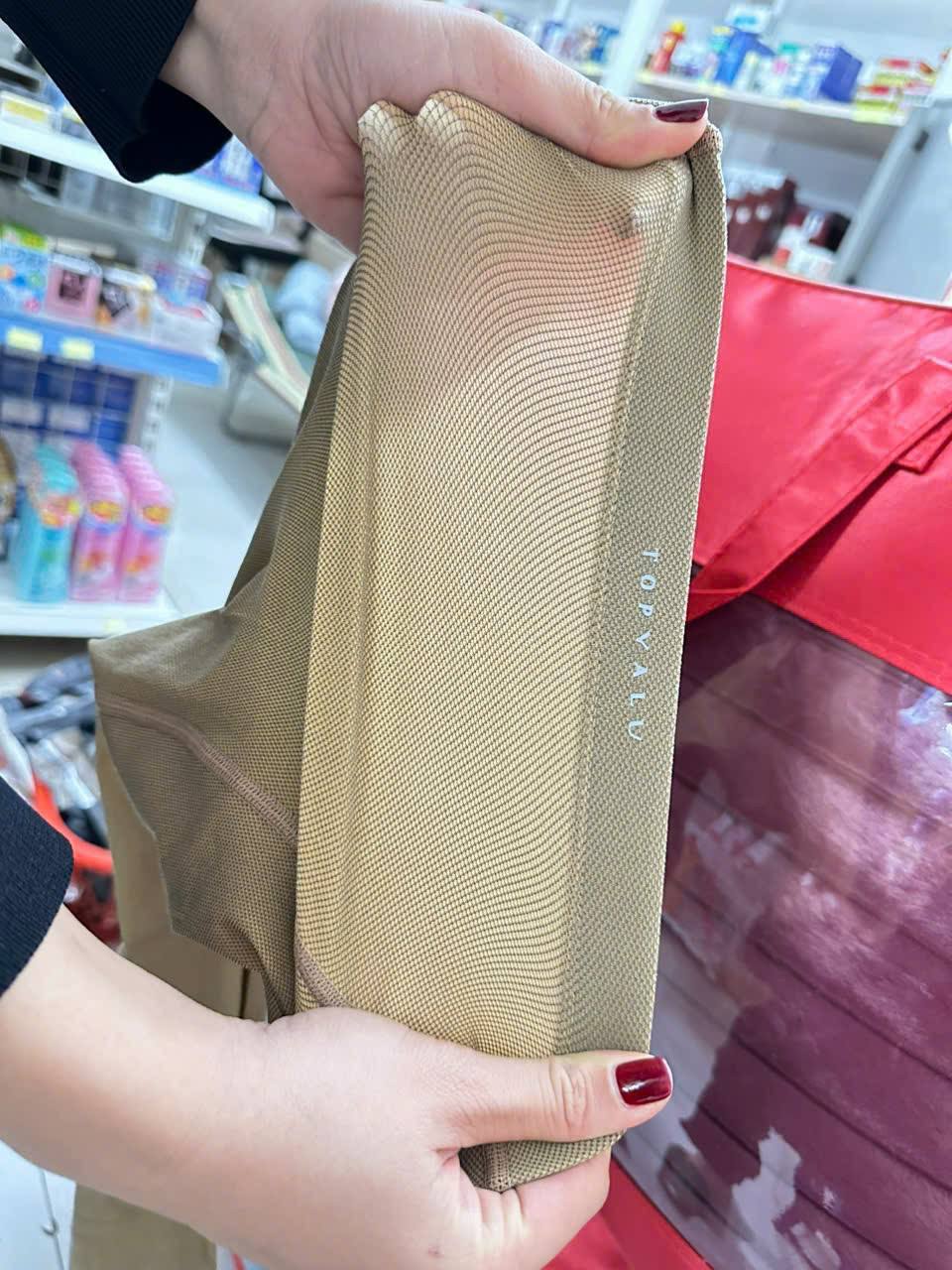 Quần tất 3D lưới MUJI (màu da)