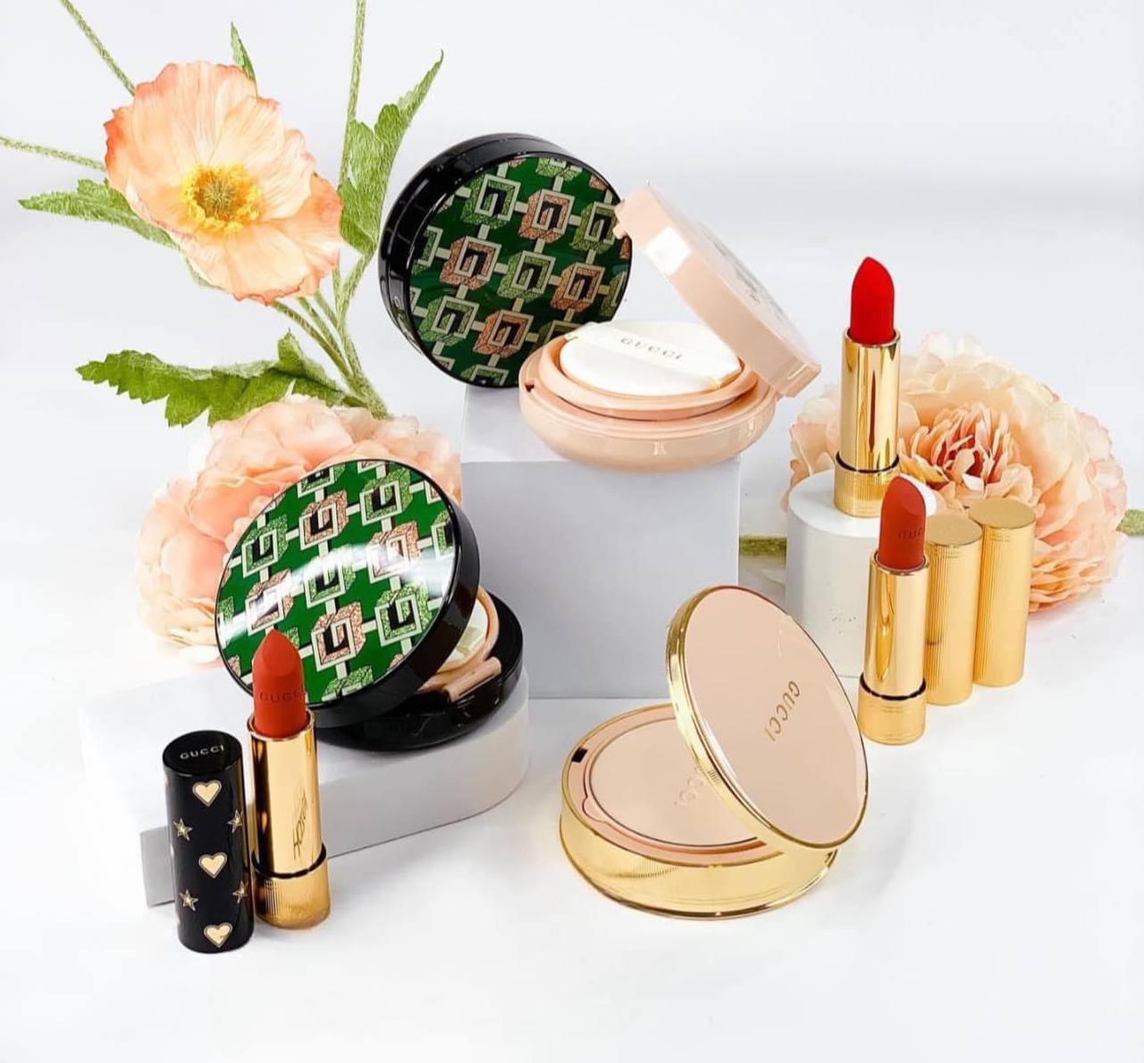 Phấn nước Cushion Gucci limited phiên bản vỏ xanh 14gr