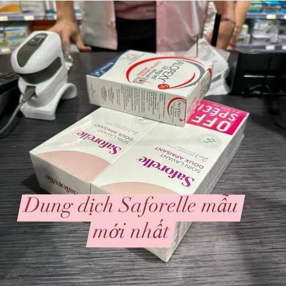 Dung Dịch Vệ Sinh Phụ Nữ Saforelle 250ml Của Pháp
