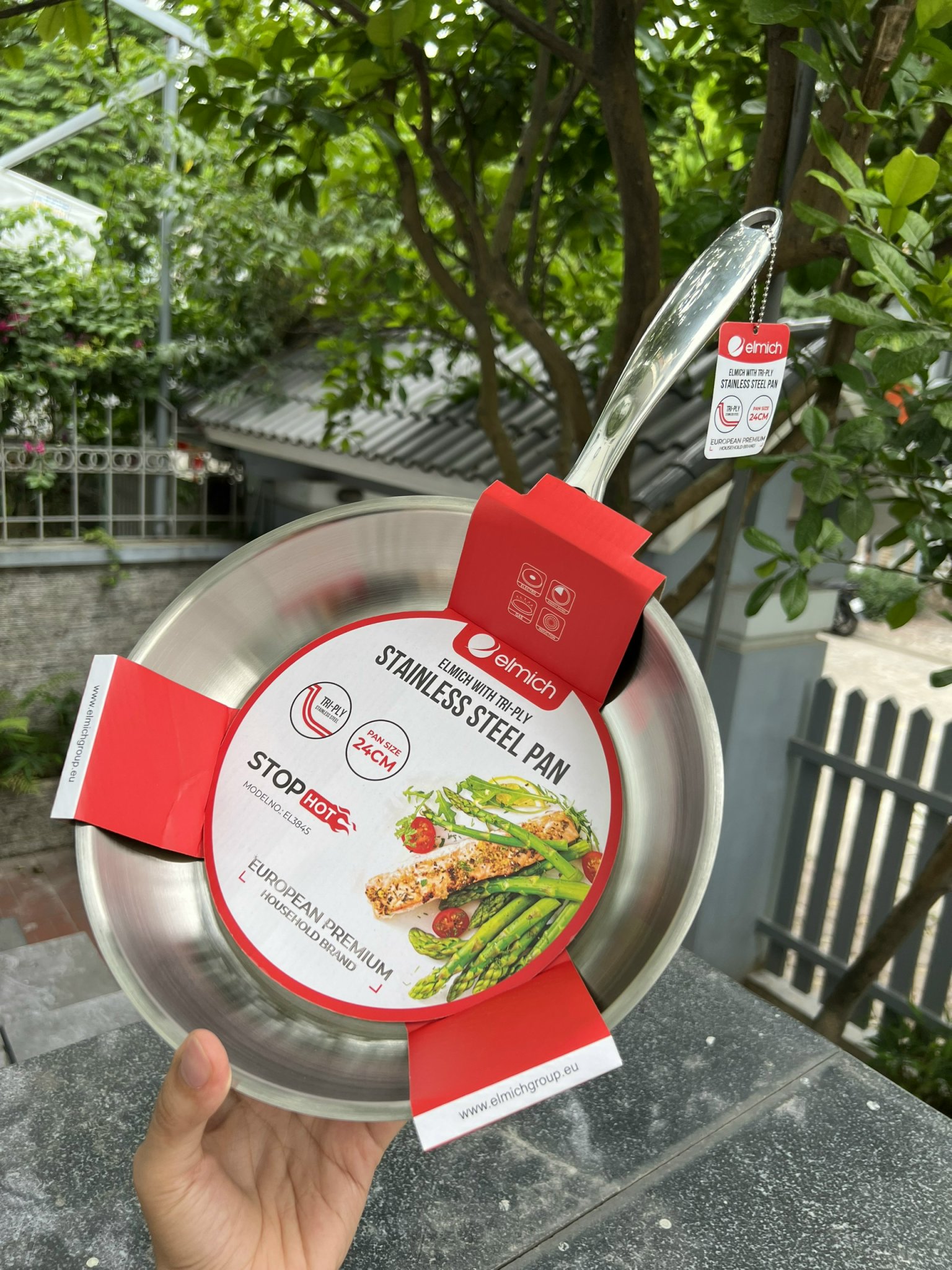 Chảo xào inox Trimax 1 quai  đáy liền nguyên khối dòng xuất châu Âu 24cm EL-3738MAX