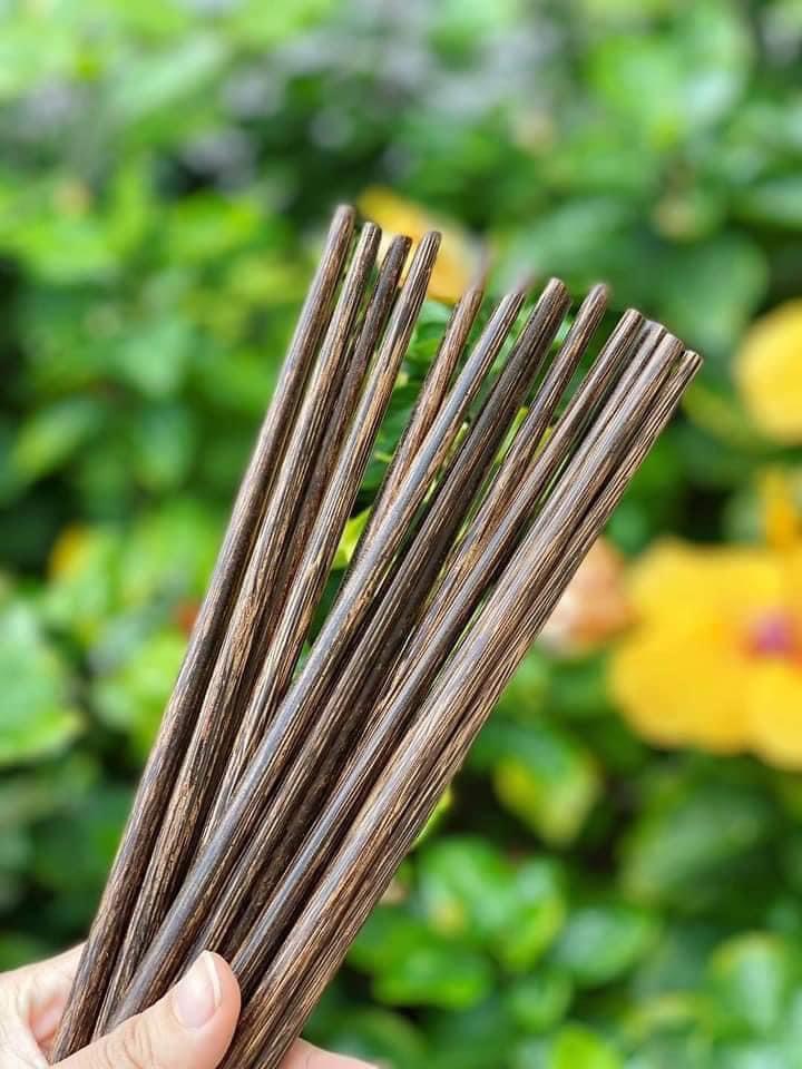 Sét 10 đôi đũa ăn cơm chất liệu cành cây buông