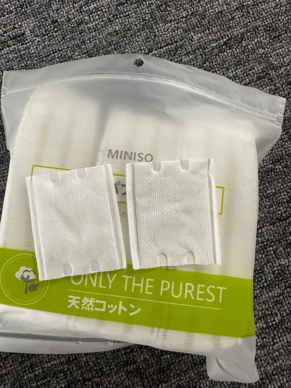 Bông tẩy trang Miniso Nhật Bản túi 180 miếng