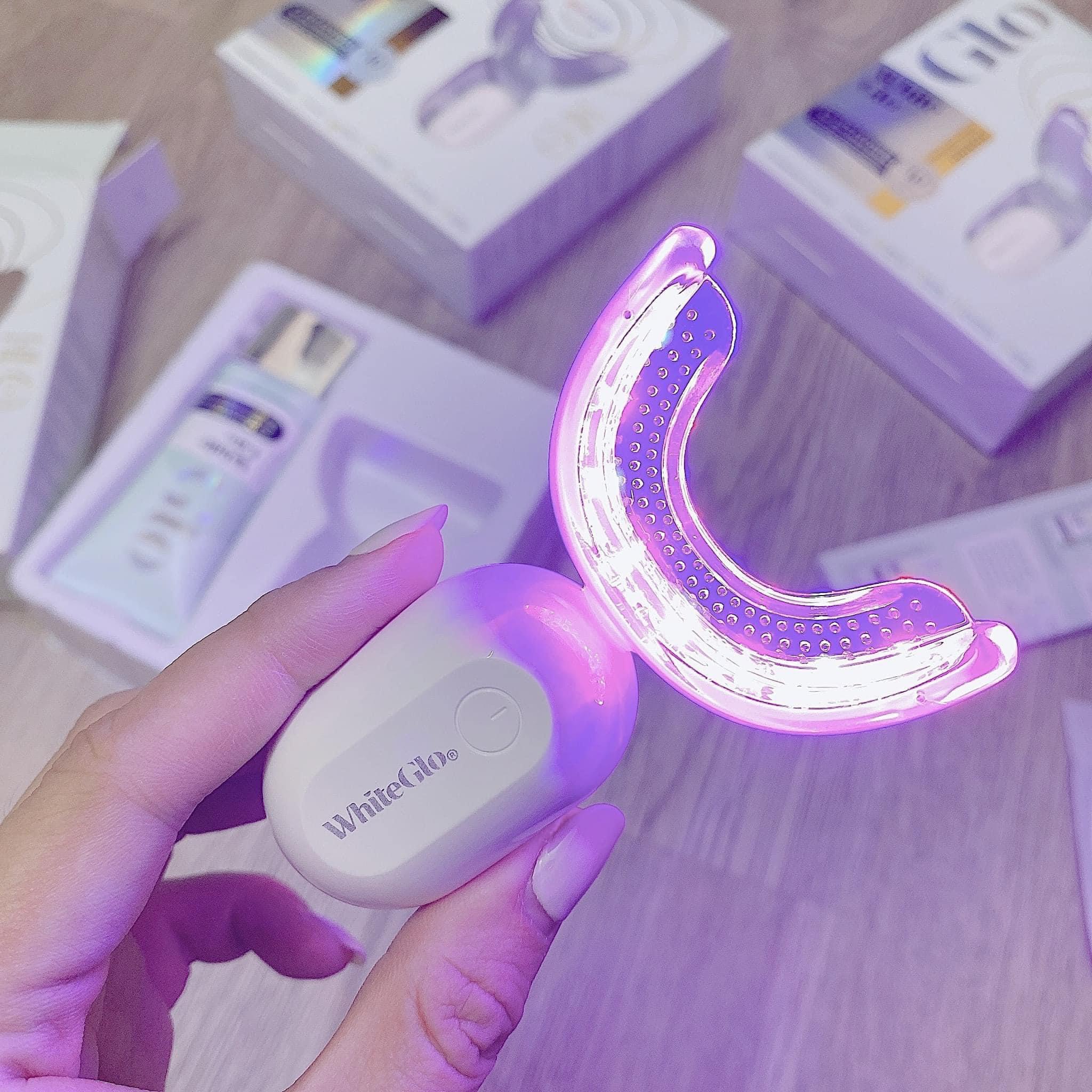 Máy làm trắng răng White Glo 8 của Úc