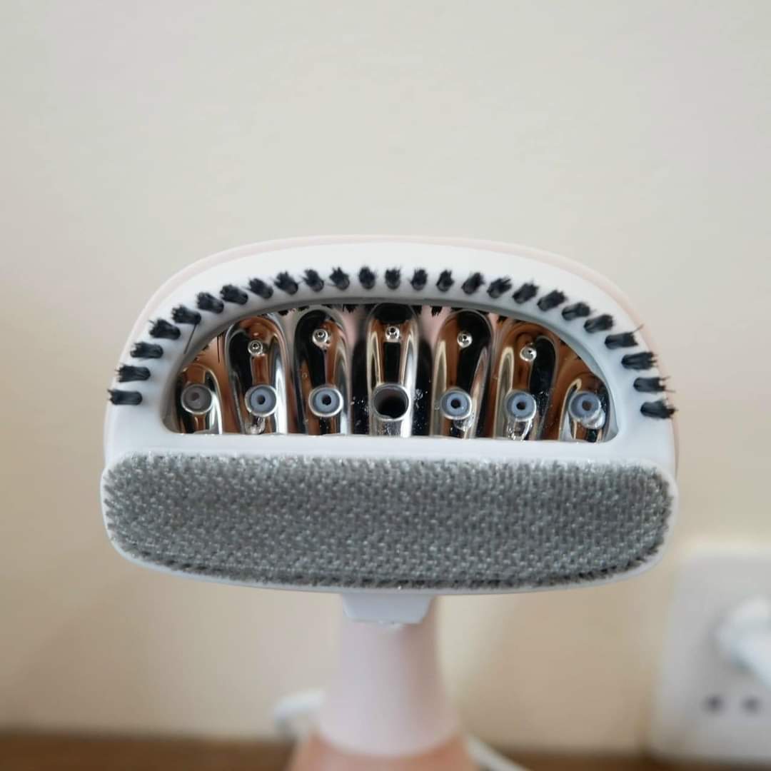 Bàn là hơi nước cầm tay SEKA 546