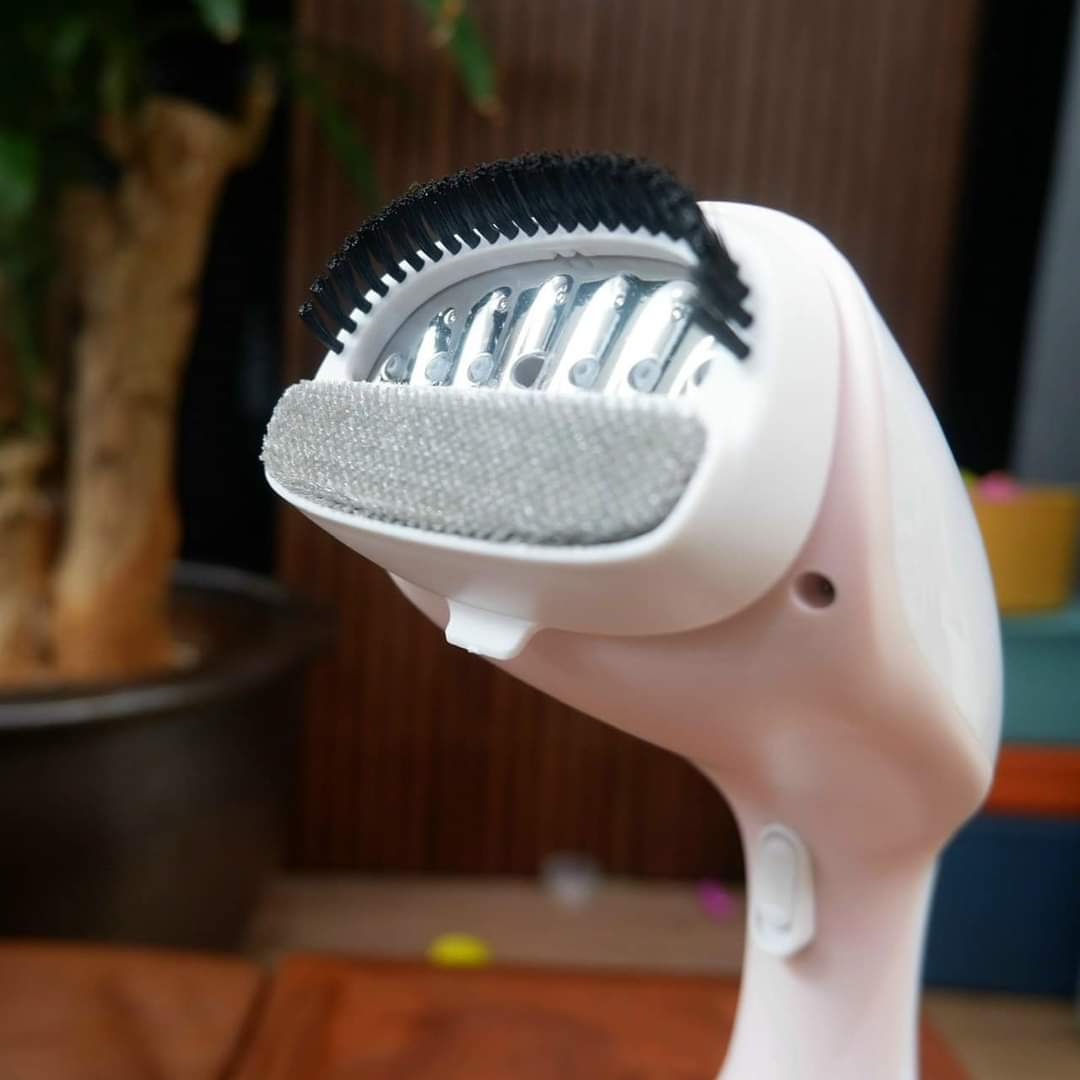 Bàn là hơi nước cầm tay SEKA 546