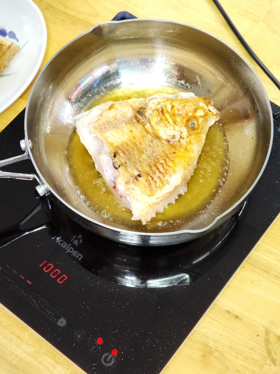 Chảo inox đúc liền khối có miệng rót Kalpen Zenger 20cm/24cm/26cm/28cm