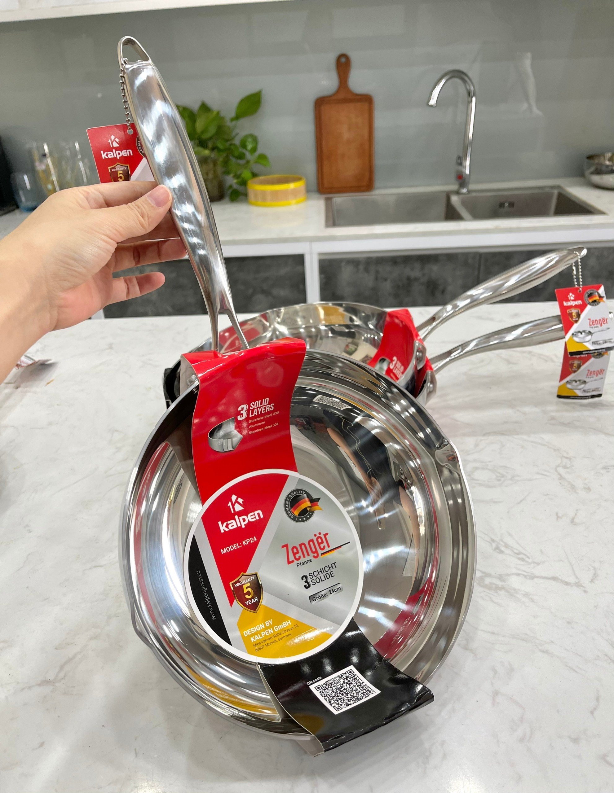 Chảo inox đúc liền khối có miệng rót Kalpen Zenger 20cm/24cm/26cm/28cm