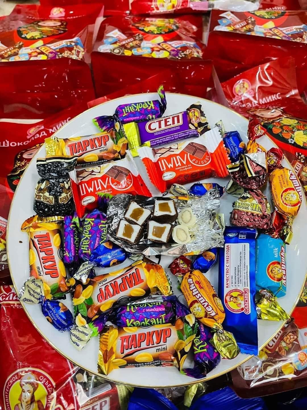 Kẹo mix búp bê của Nga gói 450gr