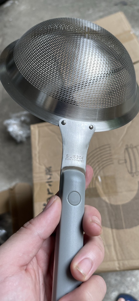 Dụng cụ lọc inox Miệng 16cm Cán dài 33cm