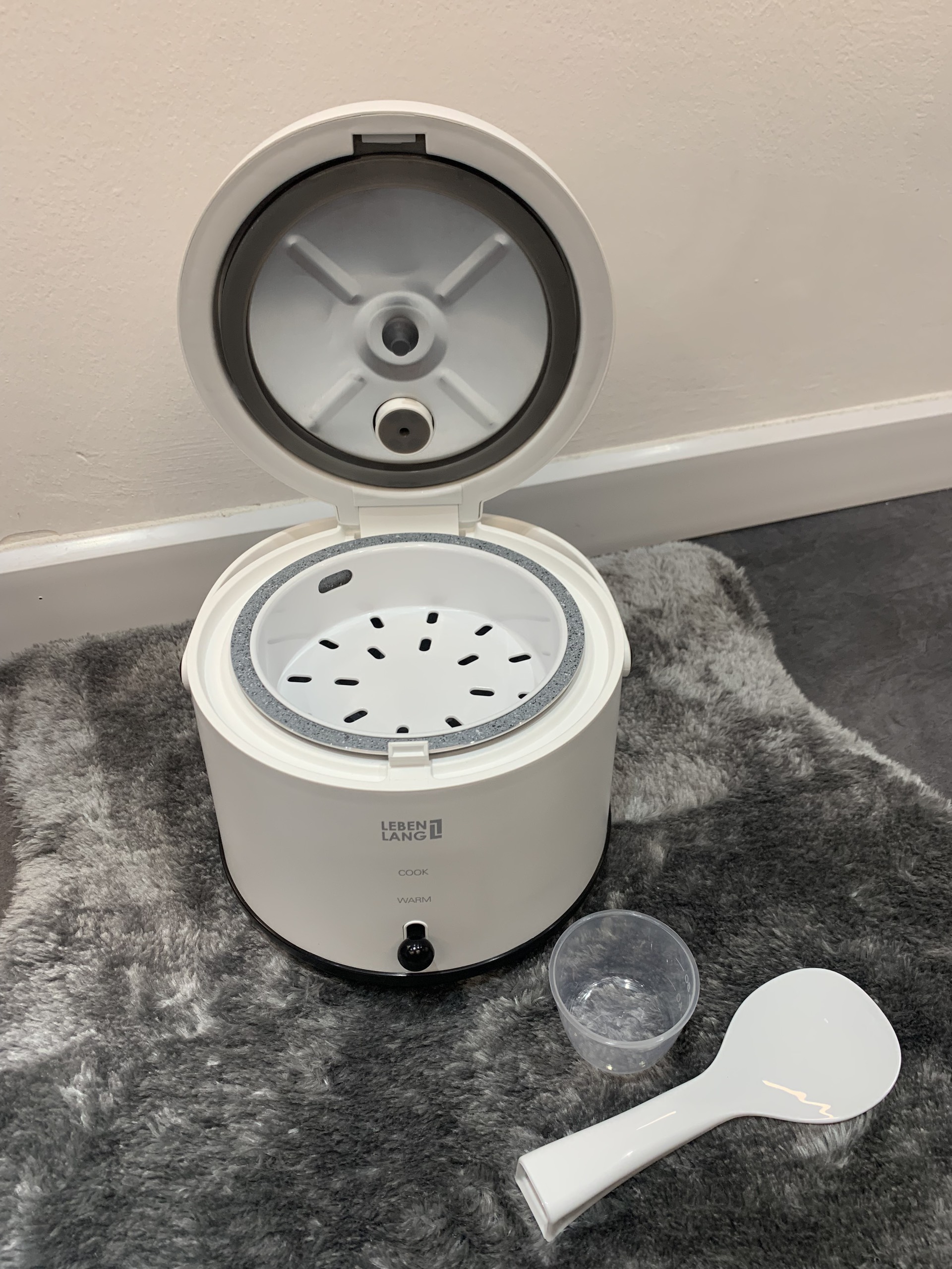 Nồi cơm Lebenlang 0.8L màu trắng