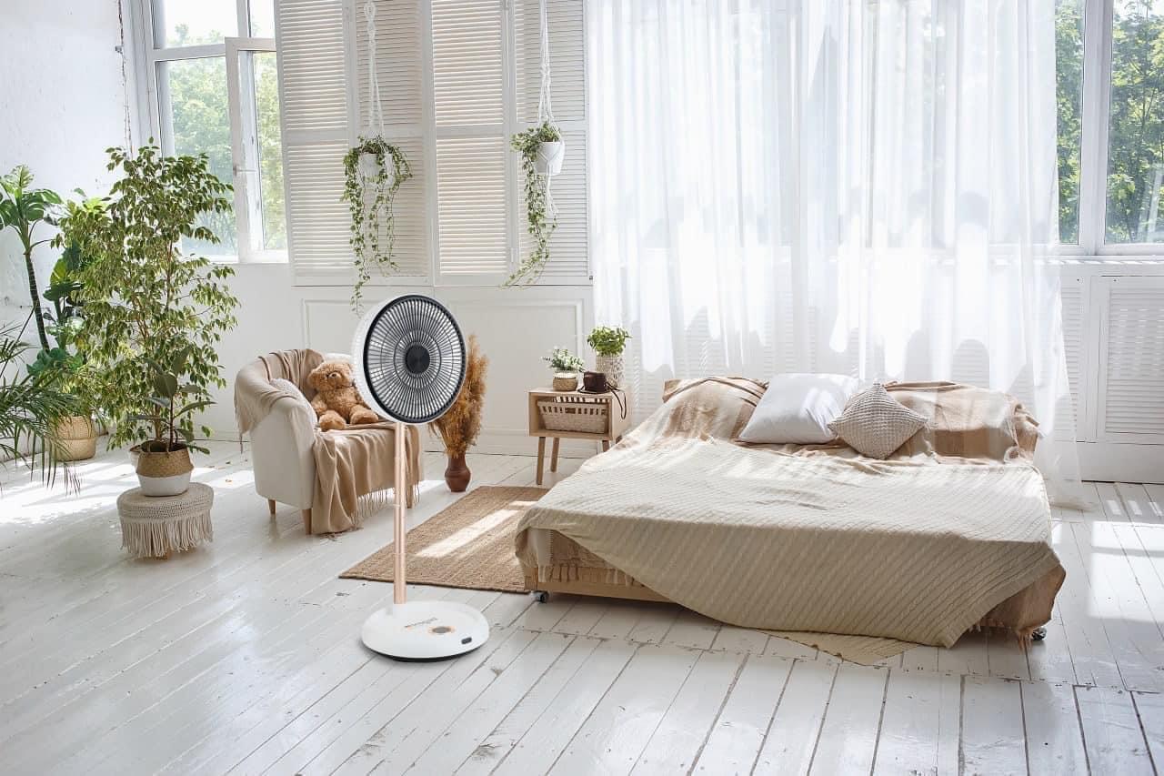 Quạt cây gấp gọn tích điện thông minh Elegant Germany