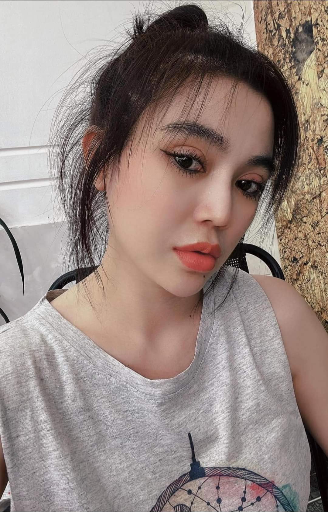 Xịt mọc tóc dài , trị hói đầu Genive Hair tonic Thái Lan