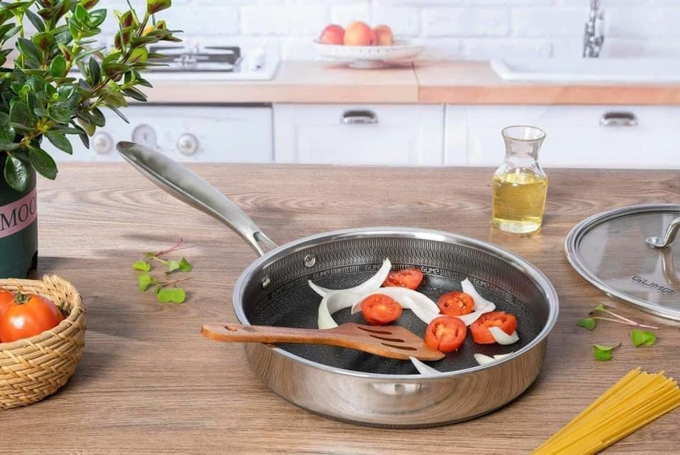 Chảo Gume Hàn Quốc có nắp inox 304 phủ lớp chống dính vật lý 3D cao cấp