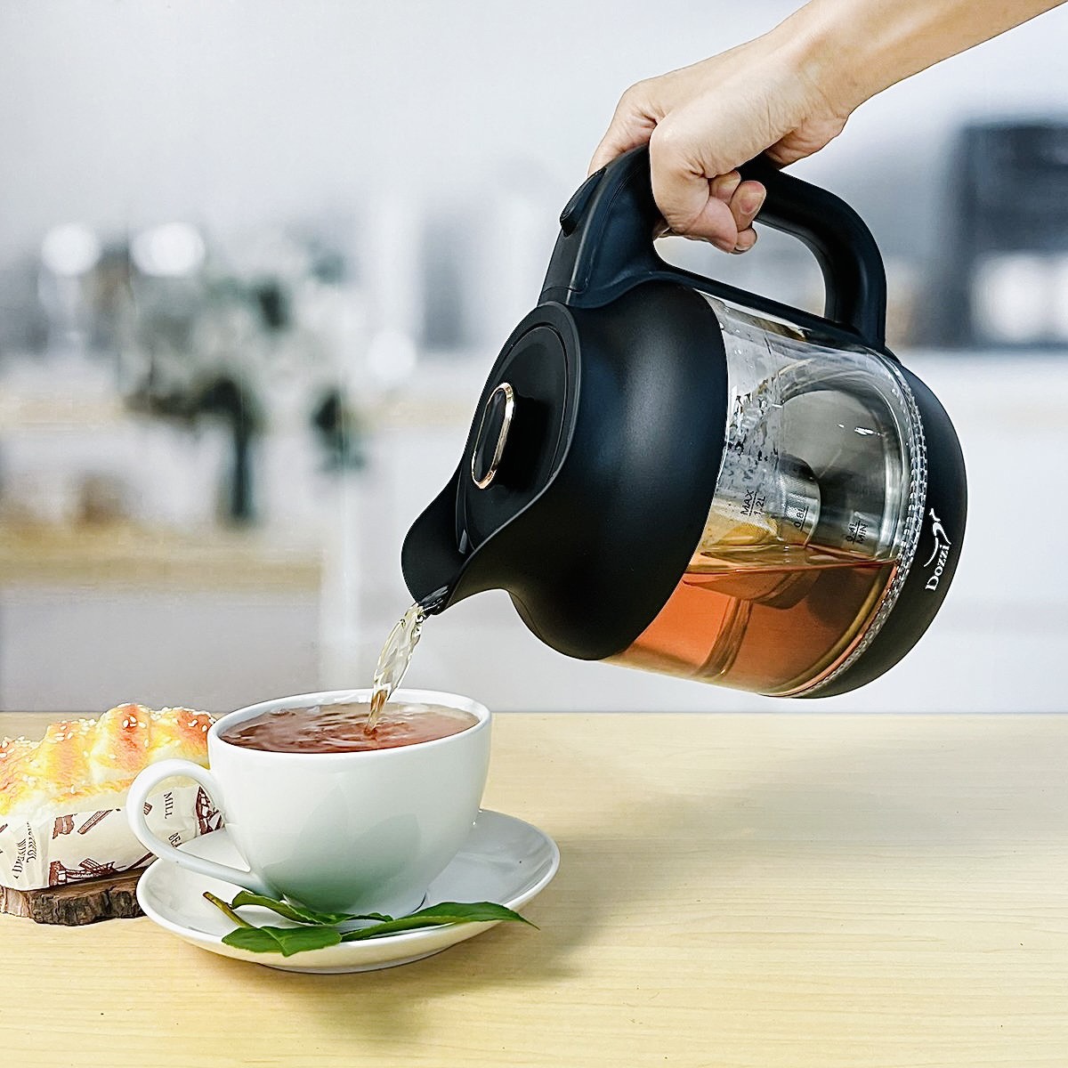 Ấm siêu tốc kèm pha trà Dozzi 1.2L