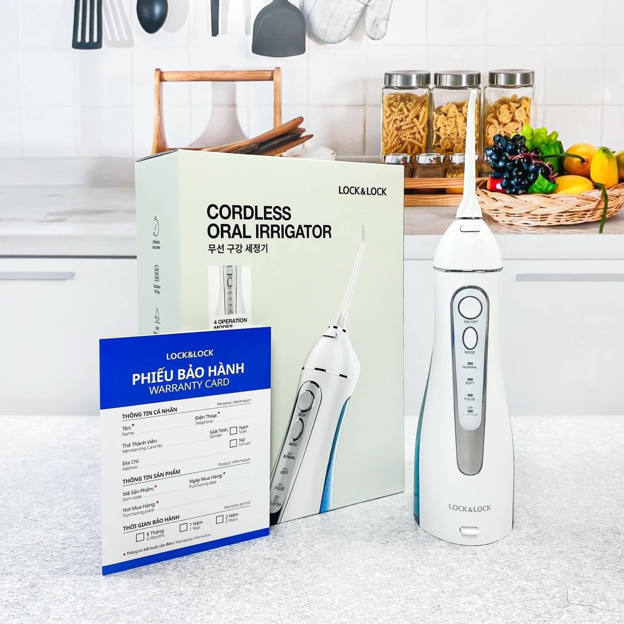 Tăm Nước Lock&Lock Không Dây Irrigator ENR156BLU