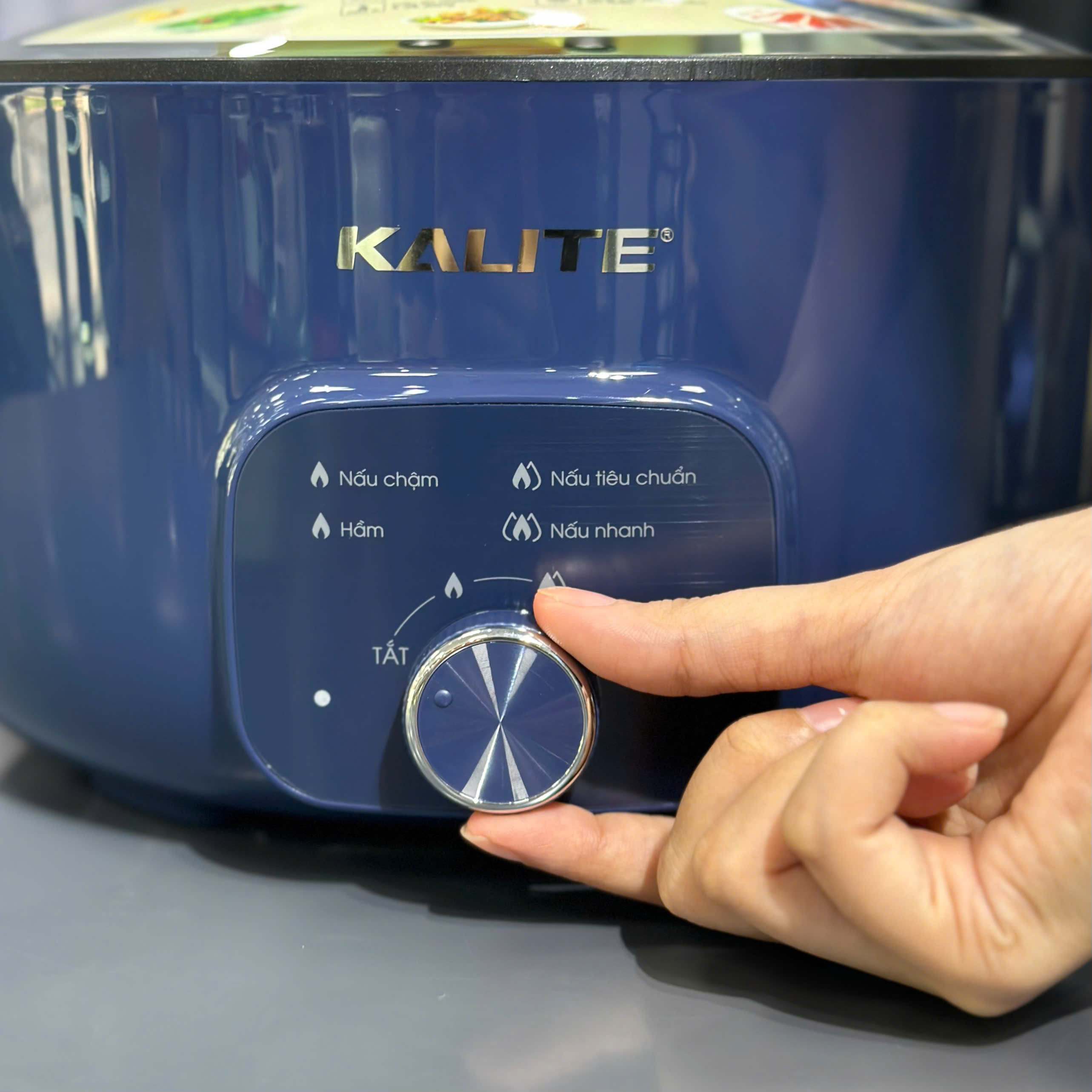 Nồi lẩu điện Kalite KL568