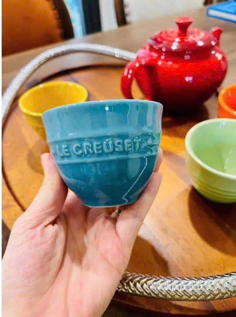Bộ ấm chén cầu vồng Le Creuset