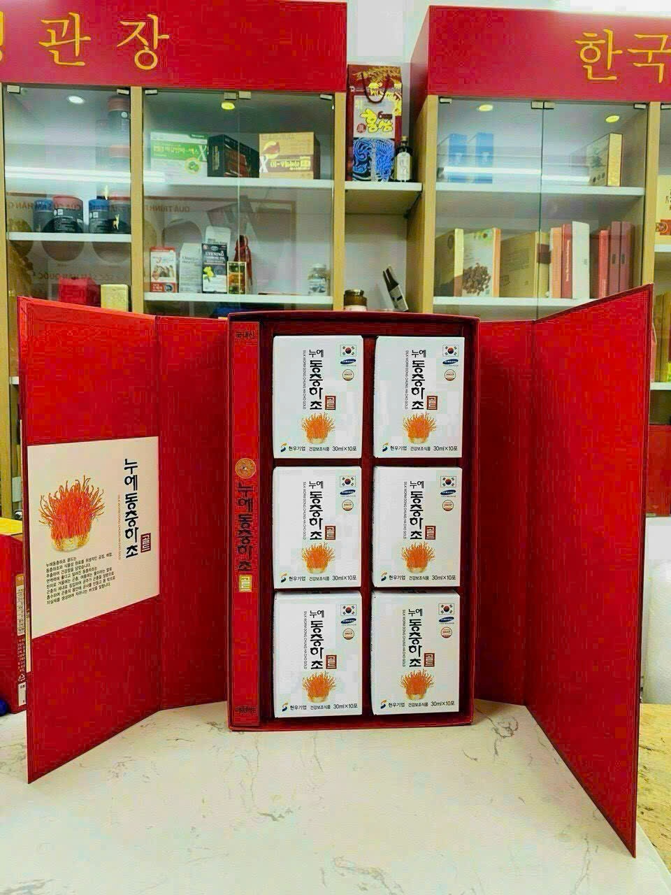 NƯỚC ĐÔNG TRÙNG HẠ THẢO CAO CẤP ĐỎ VIP