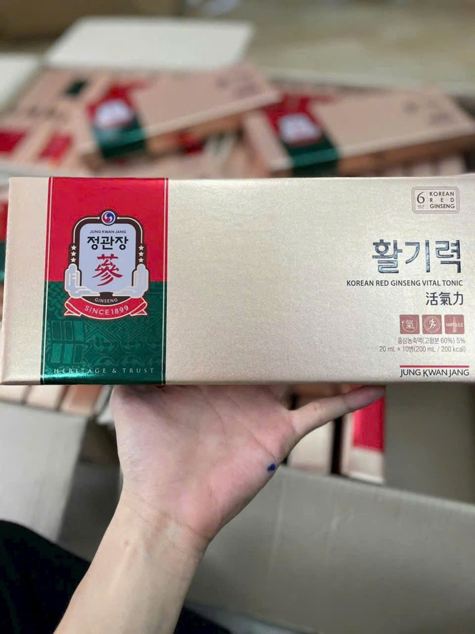 Nước hồng sâm Hàn Quốc cao cấp Vital Tonic