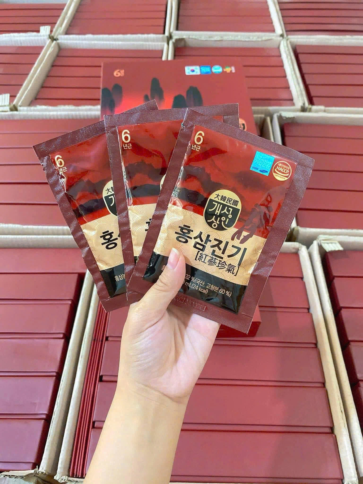 Nước hồng sâm núi CHINKI NONGHYUP Chiết xuất hồng sâm núi Hàn Quốc 6 năm tuổi