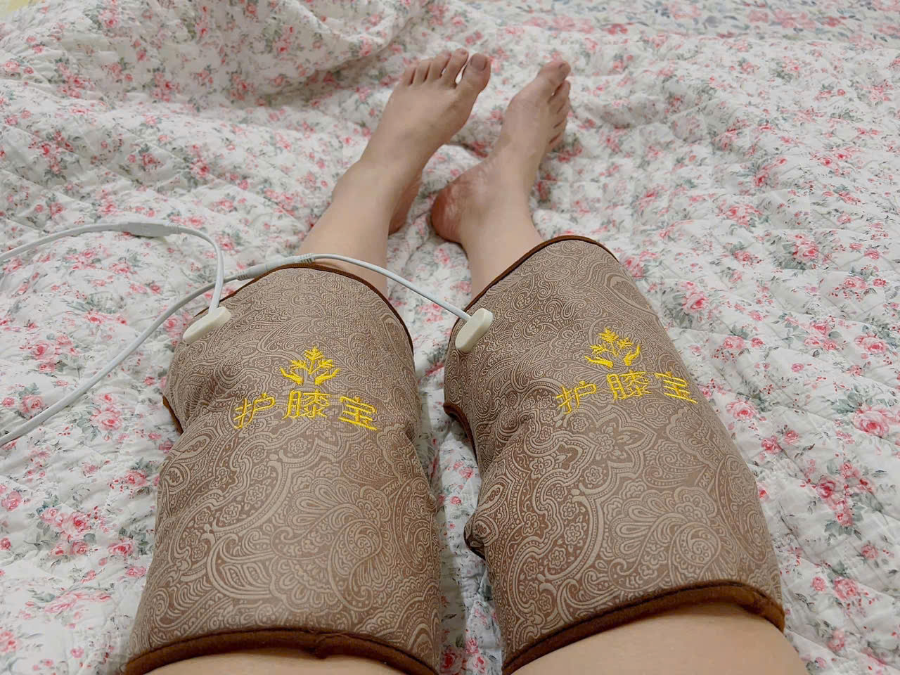 Chườm gối ngải cứu thảo dược nội địa Trung hàng chuẩn công ty