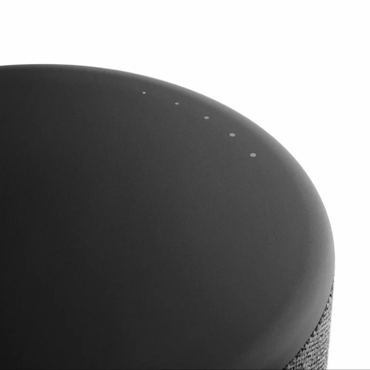 Loa Bang & Olufsen Beoplay M5