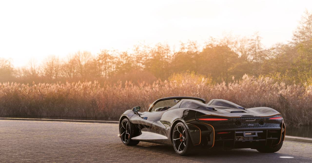 Đại gia Minh Nhựa nhận siêu phẩm hypercar McLaren ELVA 160 tỷ nhân ngày Doanh nhân Việt Nam