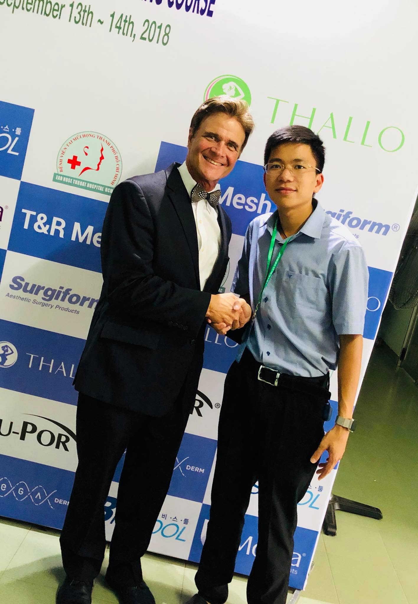 Dr Ngoc Trung