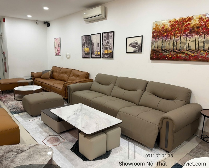 ghế sofa băng chỉnh điện phối với bàn trà làm tôn lên vẻ đẹp hoàn chỉnh