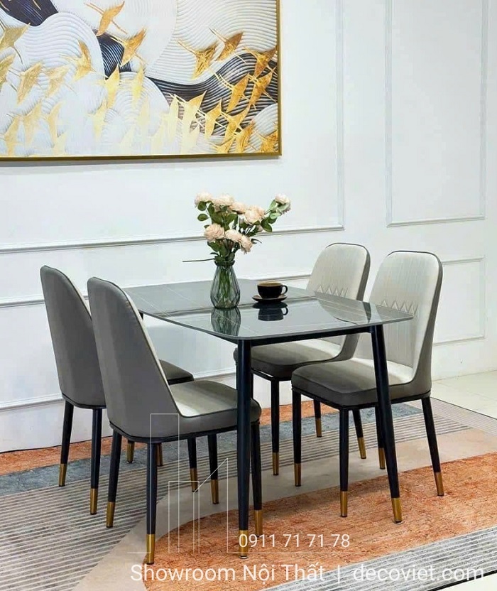 mẫu bàn ăn mặt đá 4 người